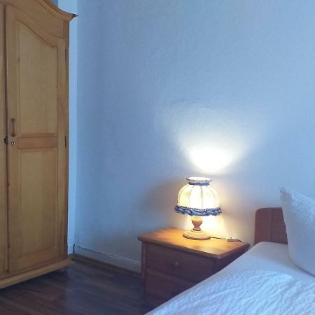 Hotel Zur Krone Бад-Брюккенау Экстерьер фото